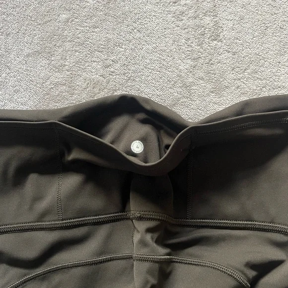 Lululemon fast and free high rise leggings - Picture 8 of 11